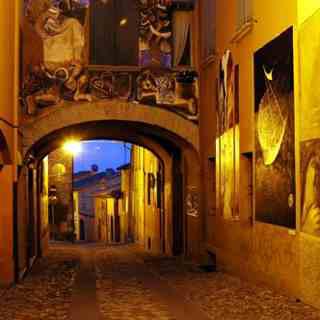 DOZZA